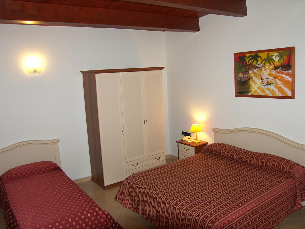Hotel Genius Корато Экстерьер фото